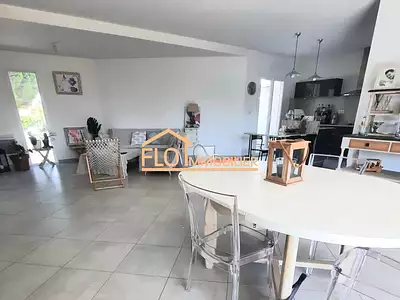 Maison, 128 m²