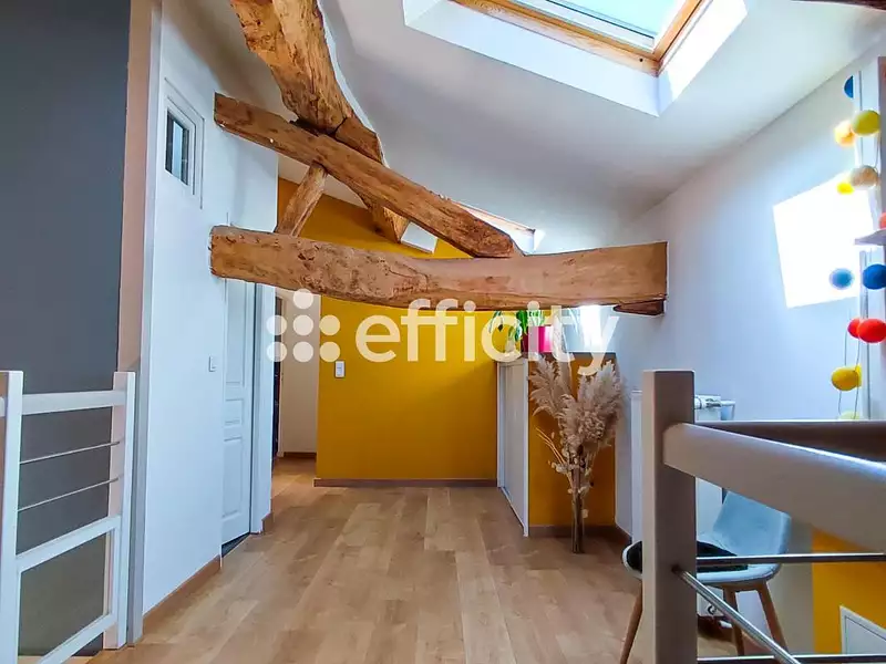 Maison, 157 m²