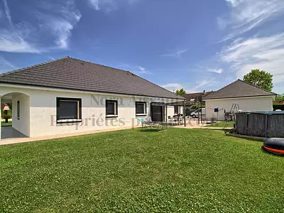 Maison, 122 m²