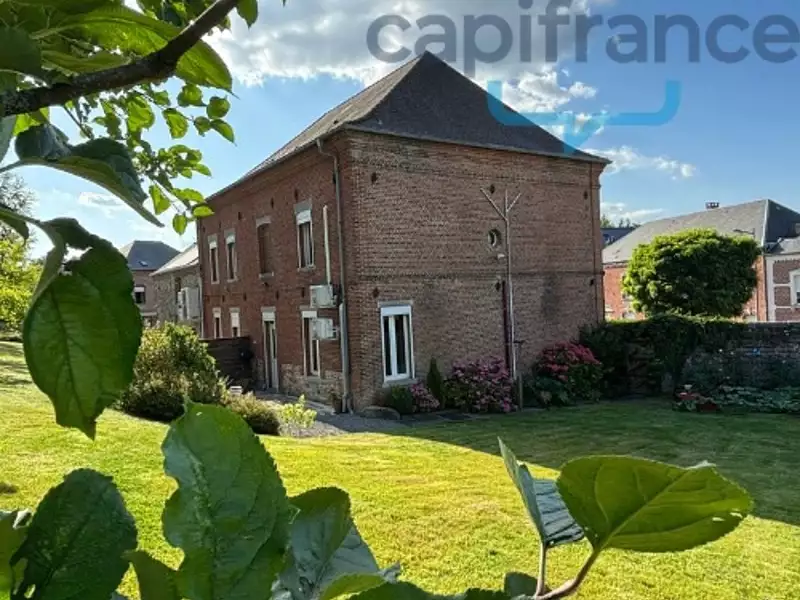 Maison, 269 m²