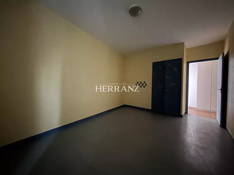 Immeuble, 285 m²