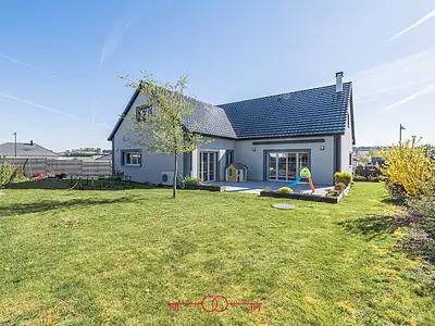 Maison, 270 m²
