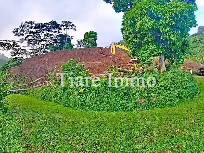 Terrain, 2 000 m²