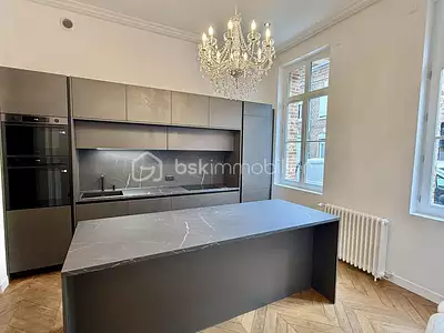Maison, 235 m²