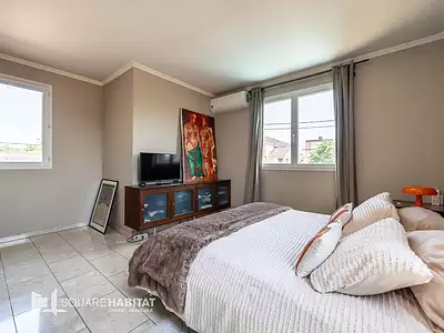 Maison, 245 m²