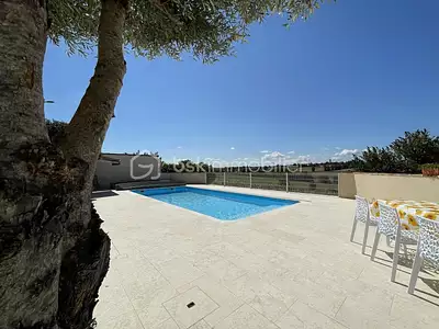 Maison, 280 m²