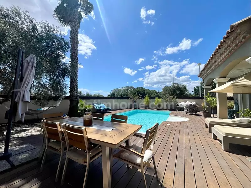 Maison, 168 m²