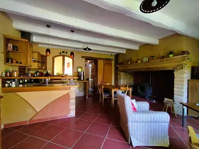 Maison, 250 m²