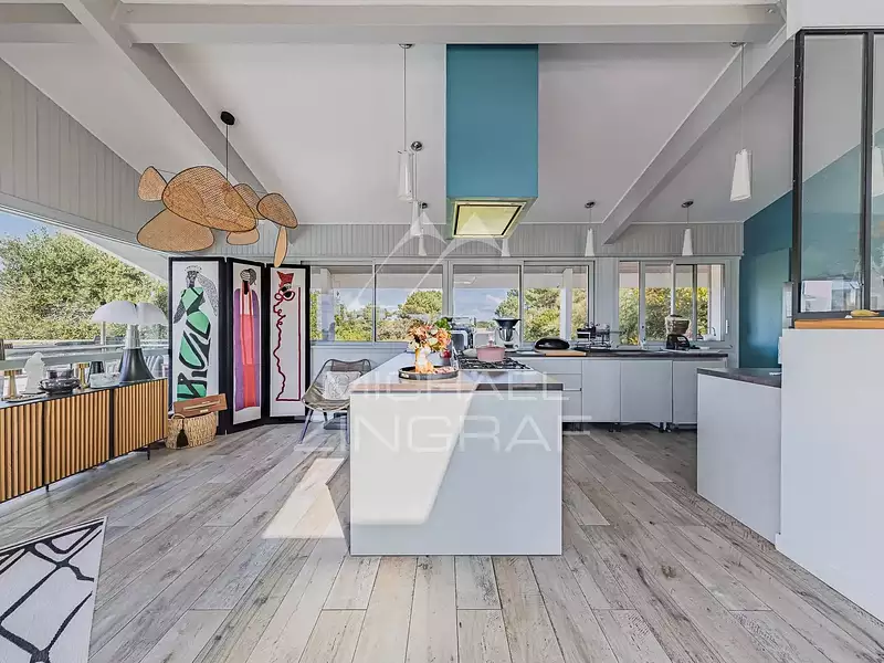 Maison, 200 m²