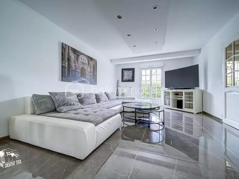 Maison, 161 m²