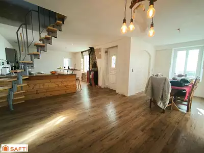 Maison, 161 m²