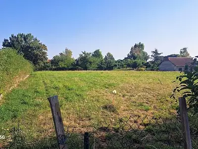 Terrain, 2 559 m²