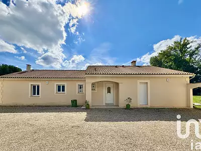 Maison, 224 m²