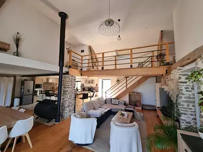 Maison, 196 m²