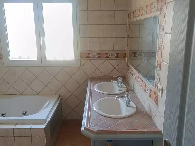 Maison, 96 m²