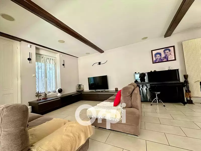 Maison, 224 m²