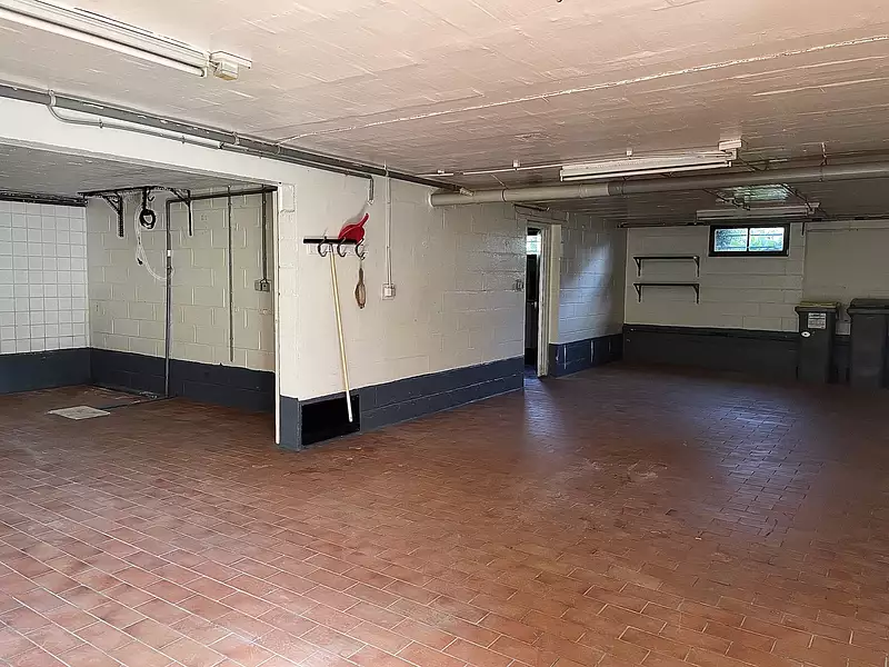 Divers, 90 m²
