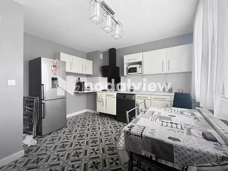 Maison, 122 m²