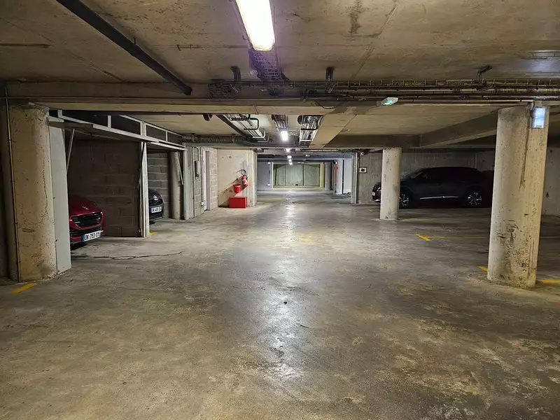 Parking, 15 m²