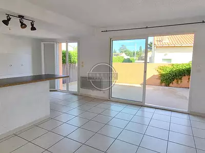 Maison, 77 m²