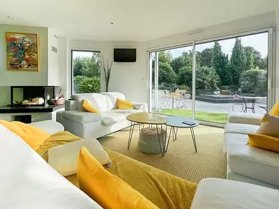 Maison, 242 m²