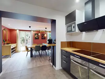 Maison, 234 m²