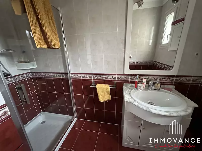 Maison, 169 m²