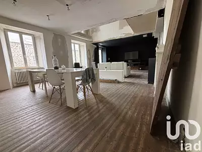 Maison, 235 m²