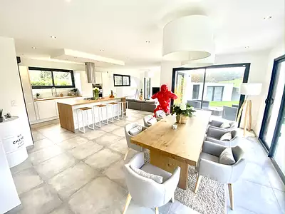 Maison, 141 m²