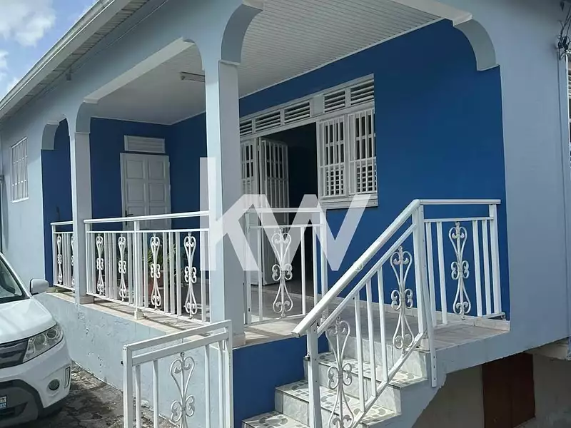 Maison, 198 m²