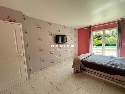 Maison, 150 m²