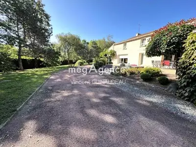 Maison, 250 m²