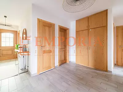 Maison, 156 m²