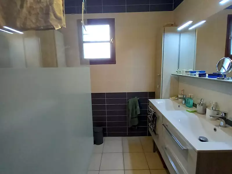 Maison, 115 m²
