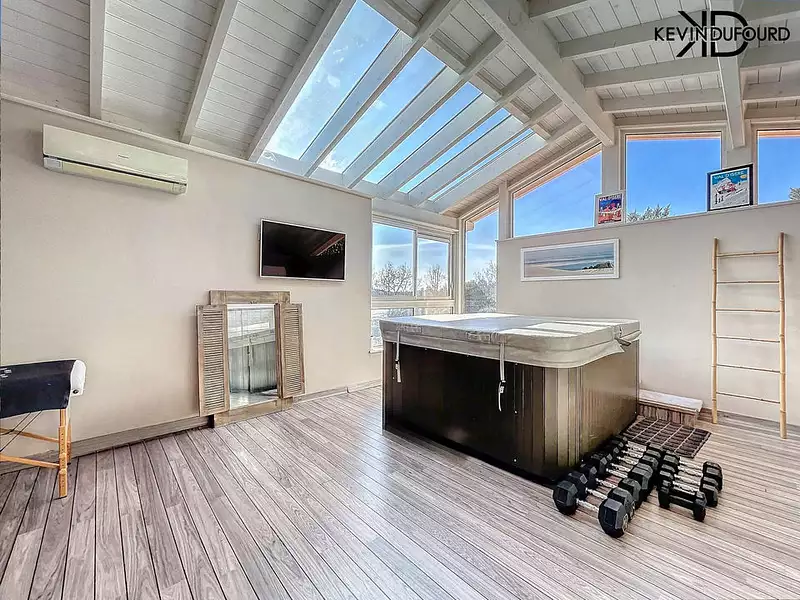 Maison, 285 m²