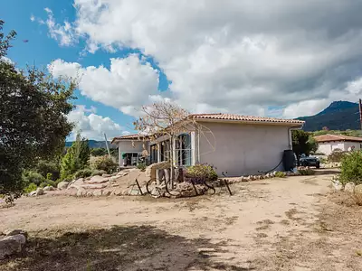 Maison, 204 m²