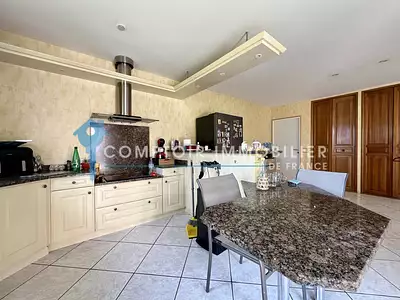Maison, 128 m²