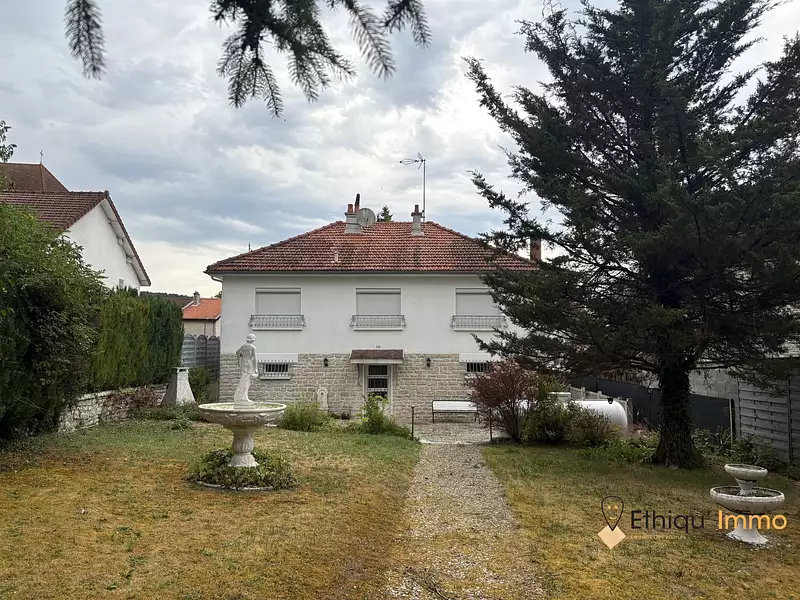 Maison, 136 m²