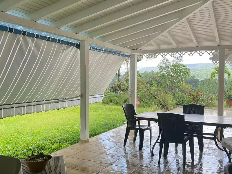 Maison, 250 m²
