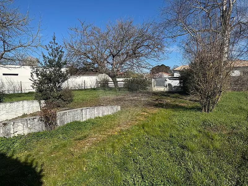 Terrain, 333 m²