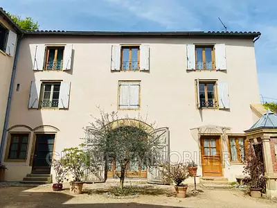 Maison, 270 m²