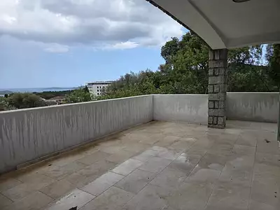 Maison, 250 m²