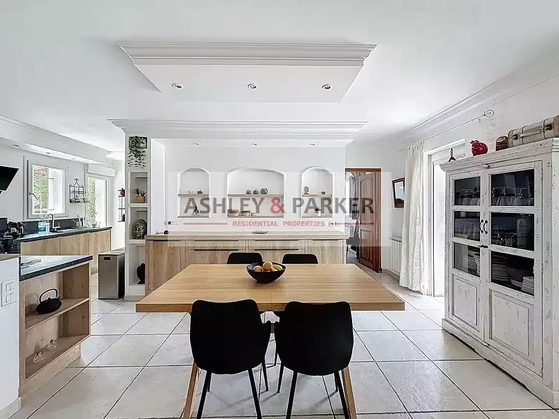 Maison, 173 m²