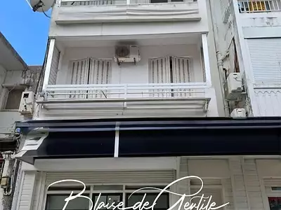 Immeuble, 182 m²