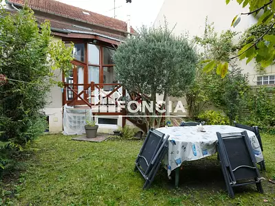Maison, 151 m²