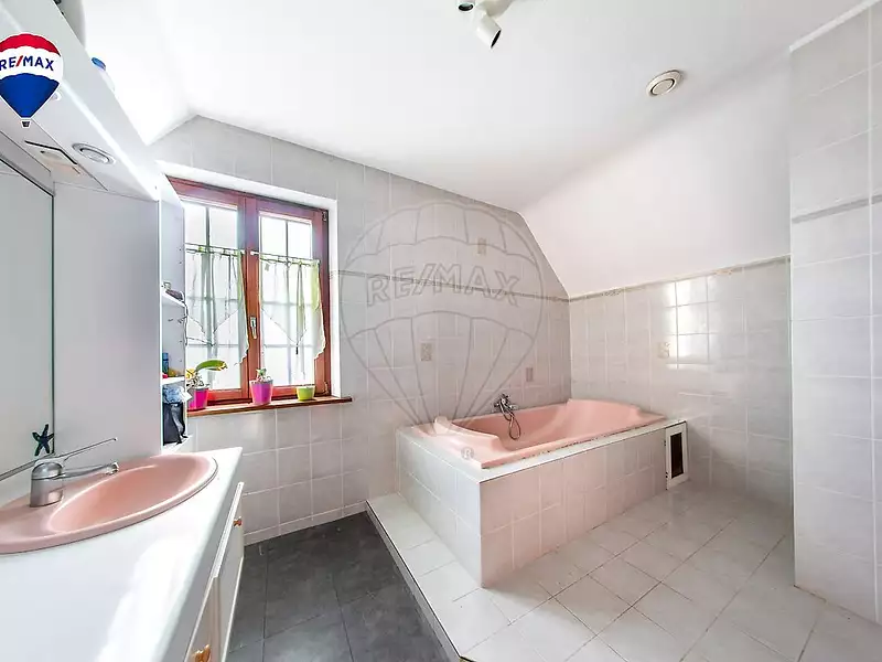 Maison, 168 m²
