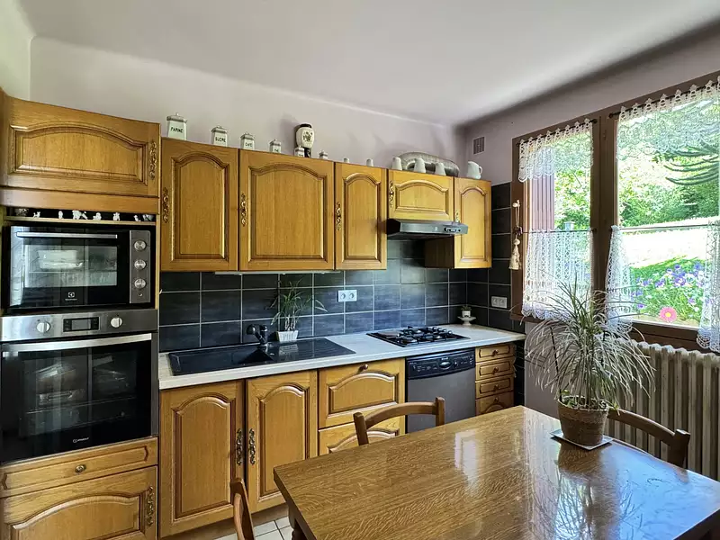 Maison, 200 m²