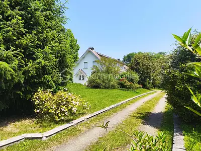 Maison, 244 m²