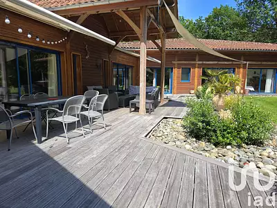 Maison, 243 m²
