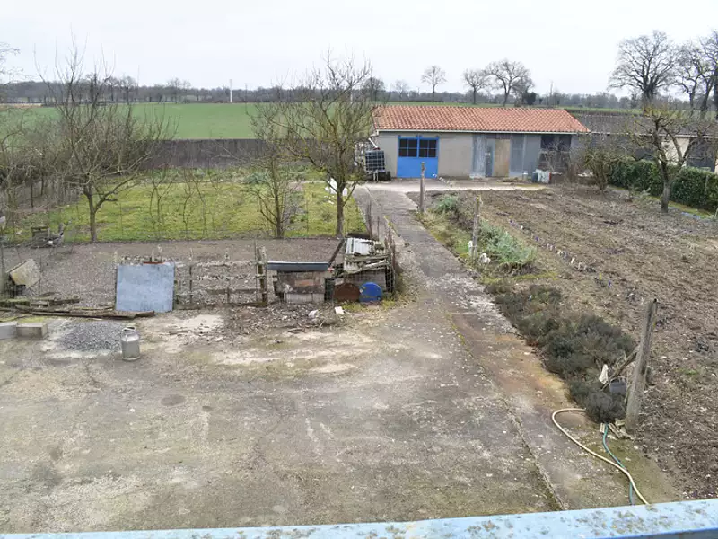 Maison, 240 m²